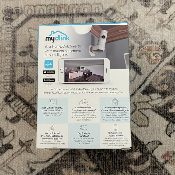 D-Link HD Mini Indoor WiFi Security Camera - Picture 3 of 5